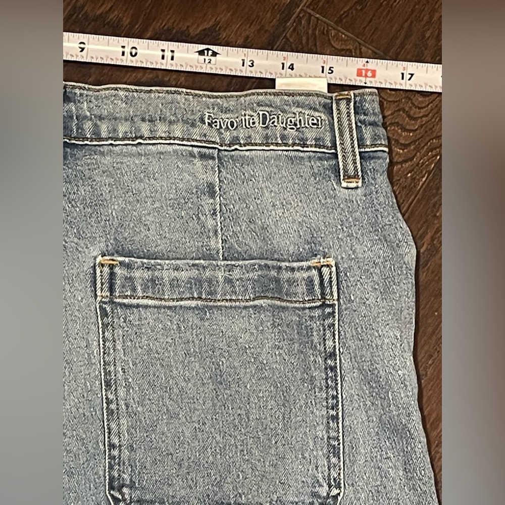 Favorite Daughter The Mischa Jeans in Tahoe - Picture 7 of 11